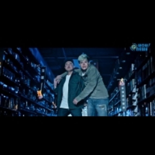 玖壹壹新歌ＭＶ洋蔥扮演暴力男 砸毀六十吋大電視自爆從小跆拳道『輕量級』冠軍