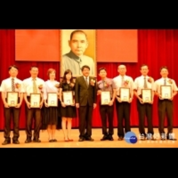 屏東國中小新卸任校長聯合交接　潘孟安期勉發揮承先啟後精神