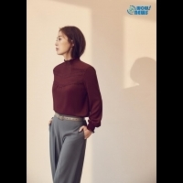 宋允兒最新畫報公開 優雅知性氣質迷人