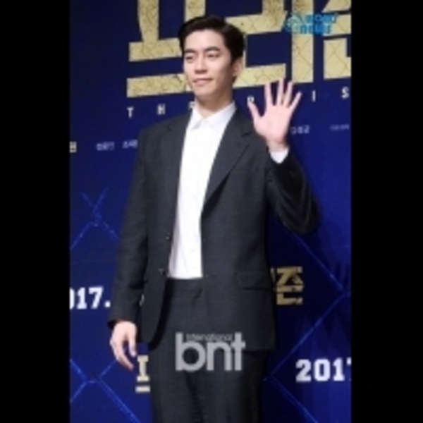 申成祿確定出演新劇「Return」 與高賢廷合作