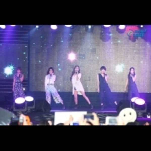 2017 CGC 夢幻星球女孩時尚派對跨年演唱會規格近30組藝人8小時唱跳不停歇