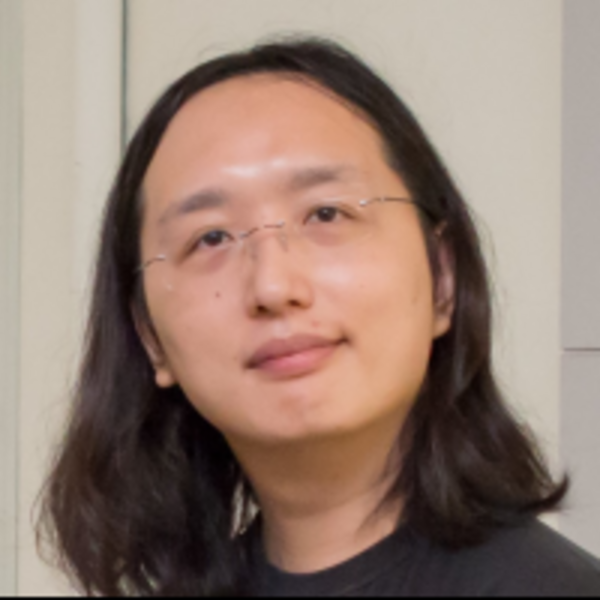 突破中國打壓的機器人演講，其實唐鳳2月已小試身手