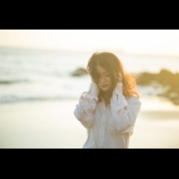 「右傾型」的人容易被非理性信念困住！【測驗】你的情緒陰影面積有多大？五角型人格分析...