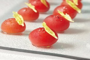 西班牙廚神的創意開胃菜 ─ 櫻桃蕃茄血腥瑪麗