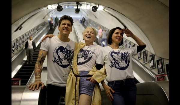 Save the Arctic守護北極公開攝影展 於倫敦Waterloo地鐵站持續發聲