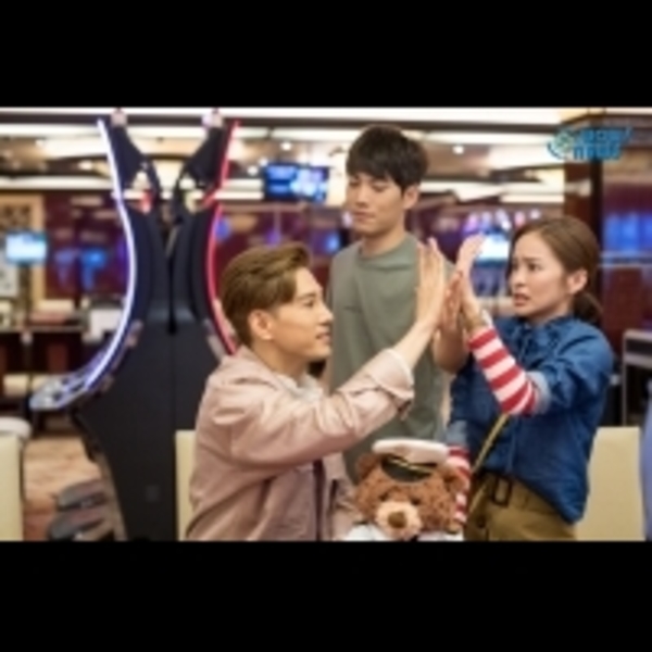 《三明治女孩的逆襲》葉星辰開心兩男為他爭 但私下他們卻是聯手想整她