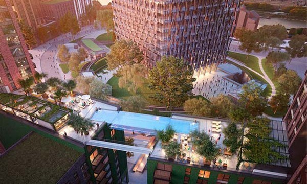 這個泳池你敢跳下去嗎？倫敦豪宅首創真正的空中游泳池！