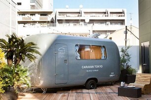 去東京的小巴裡睡一晚吧！Caravan Tokyo工匠打造小巴旅館