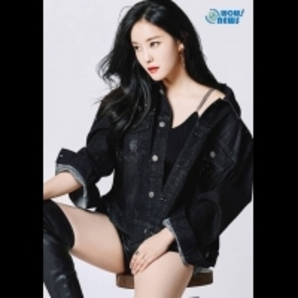 朴孝敏最新廣告照公開 散發獨特性感高冷美