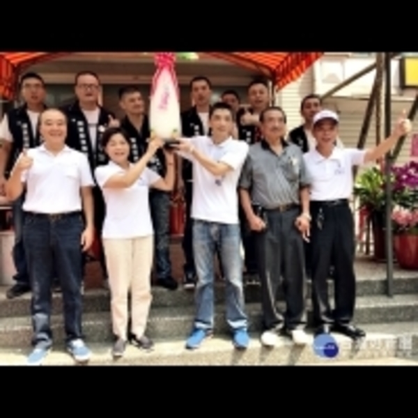 「社團少一口、福利通通有」　呂學培市議員服務處成立