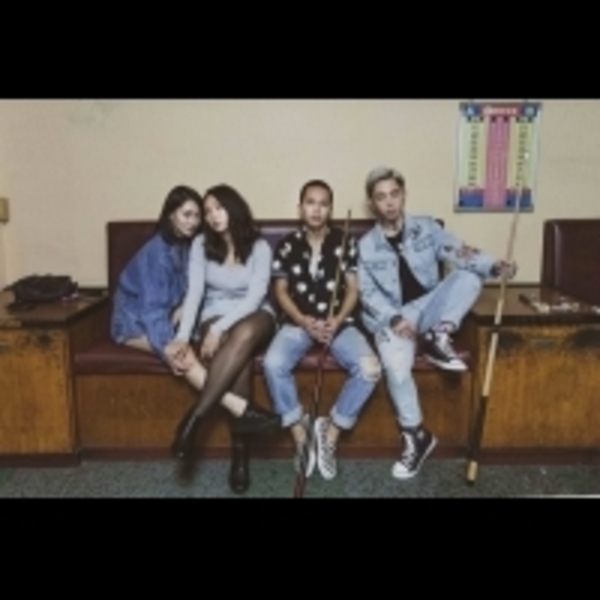 影／謝和弦〈備胎〉邀巫建和、李亦捷演出　R-Chord讚嘆巫建和是「行走的劇照」