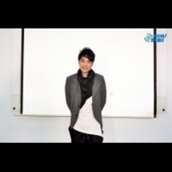 TANK呂建忠擔任老人服務志工與老人家對唱卡拉OK尬歌飆實力