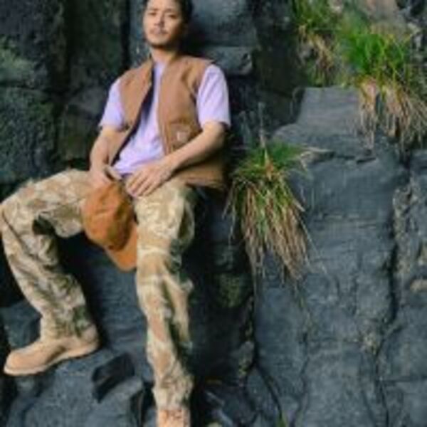 卞約漢最新畫報公開 用眼神詮釋暖男本色