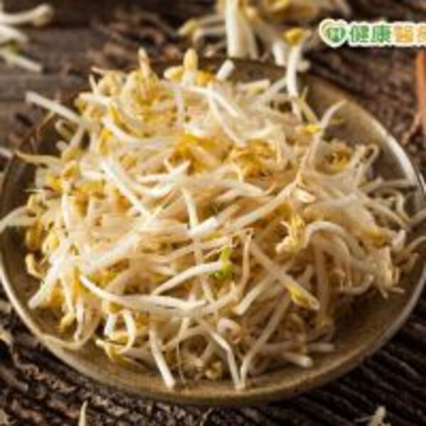 黃豆芽能利尿？８種食材清熱排毒　　