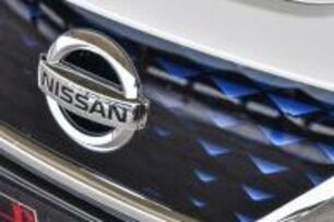 純電就是潮Nissan Leaf !