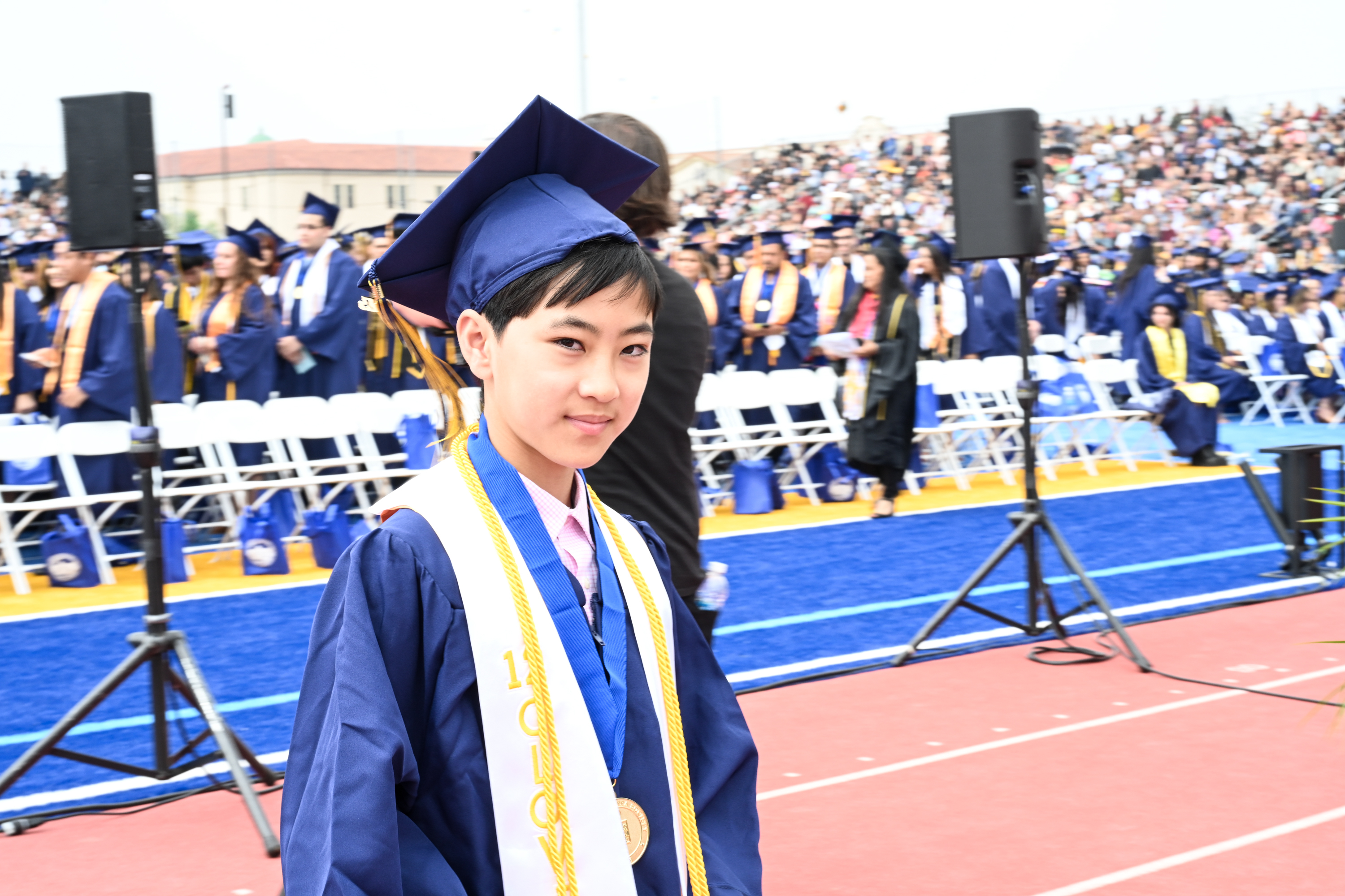 12歲華裔神童「大學畢業」拿到5個副學位！許願16歲考上飛行員