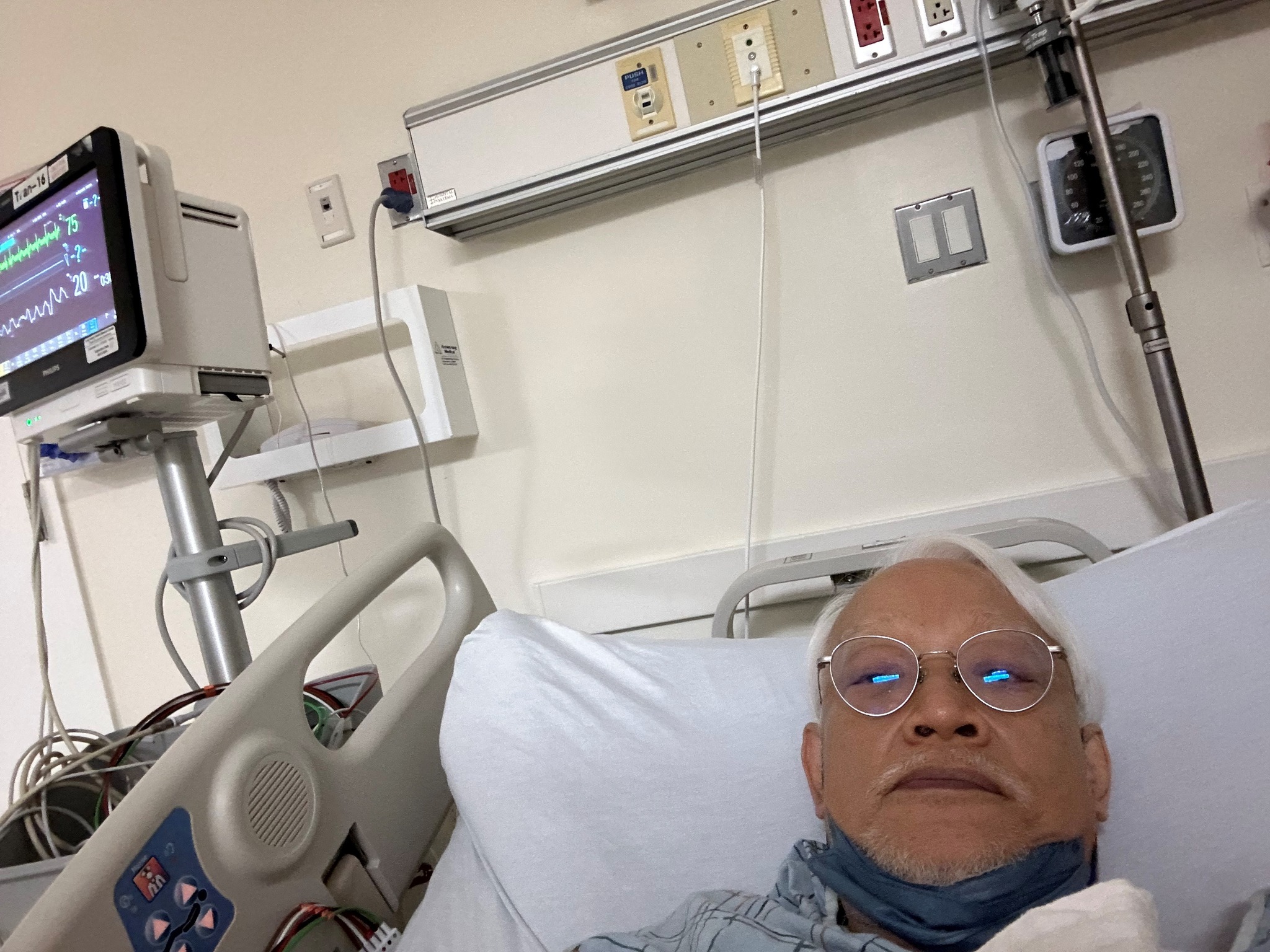 74歲劉墉突摔倒失去意識醒來滿地嘔吐物緊急送醫