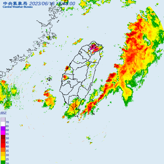 午後北台炸雨彈！氣象局警告5縣市「嚴防雷擊坍方」　北市4區小心淹水