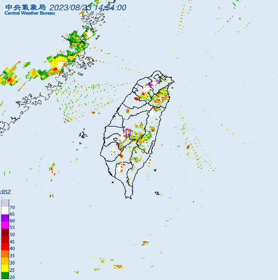 午後對流增強！豪雨狂轟全台17縣市　「北北桃」7縣市嚴防雷擊