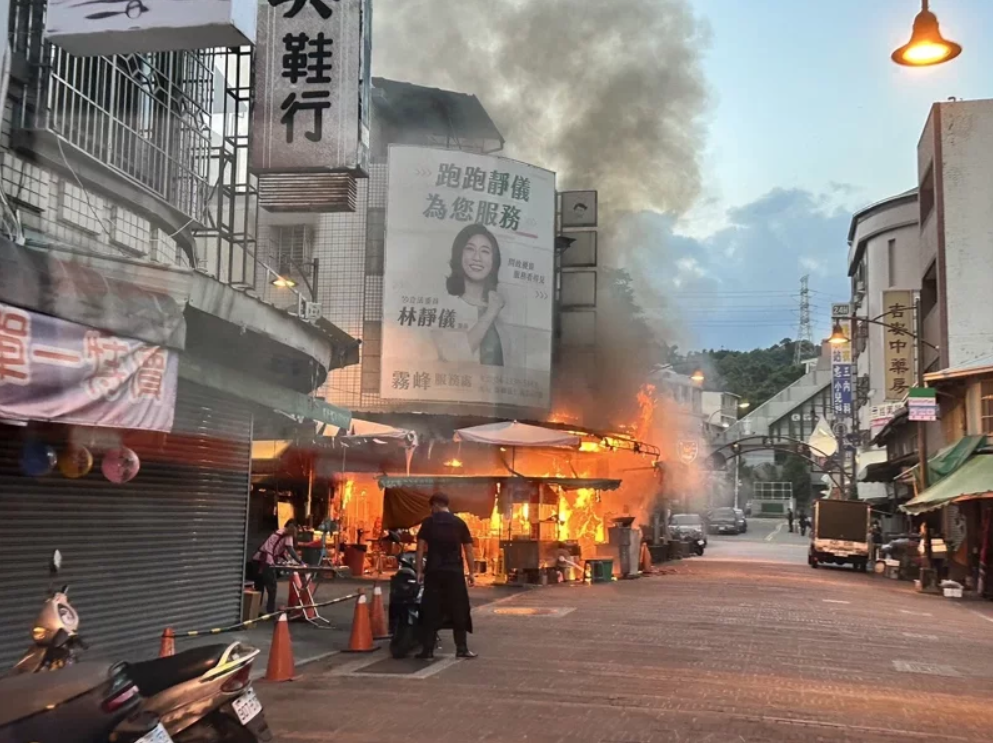 台中知名「阿滿麵線」惡火！換瓦斯突漏氣慘陷火海　連鄰居都被燒