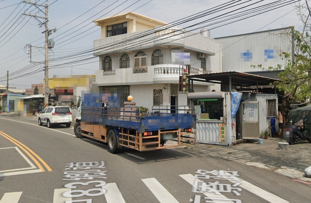 台中驚傳街頭砍人！她「邊跑邊喊救命」頭遭砍濺血　兇手還在逃