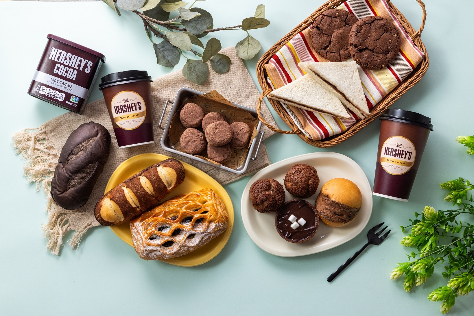 巧克力控必吃！7-11獨家聯名HERSHEY'S推10款新品：杏仁巧克力鮮奶油三明治、巧克力軟餅乾