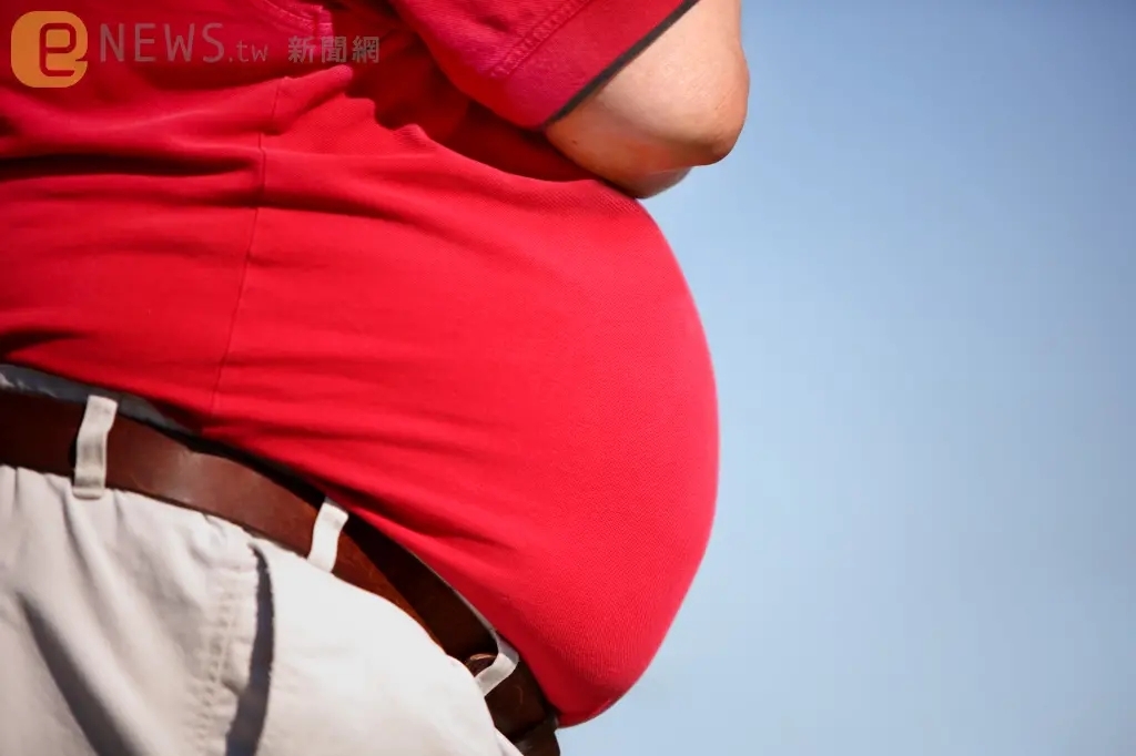 生日前夕離世！「英國最胖男人」器官衰竭不治　體重317KG背後原因惹心酸