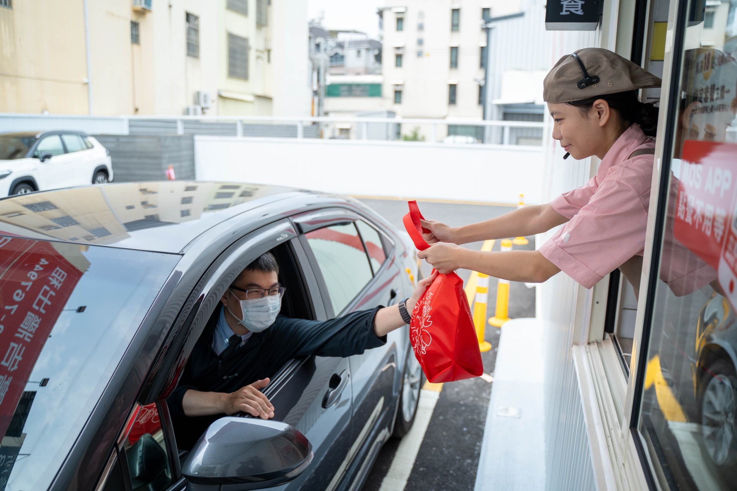 摩斯漢堡台南首間「車道店」！北安店9/1全新開幕　點餐免下車享優惠