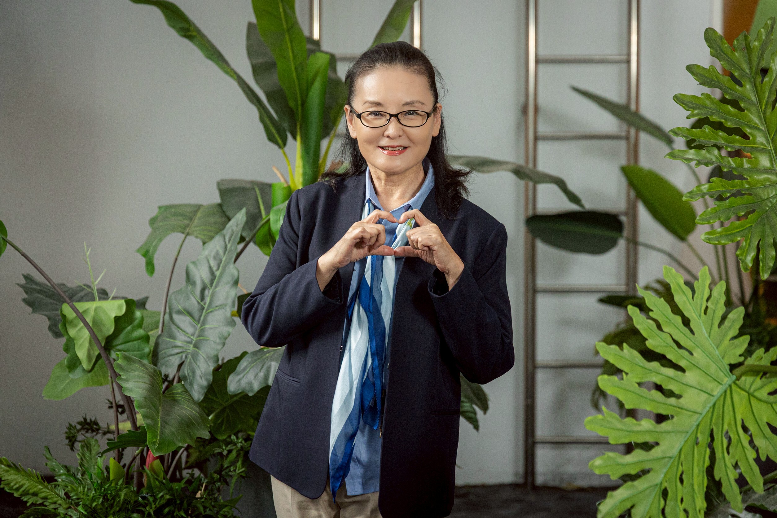  73歲關聰重返螢幕！息影17年後再現《生命的麥田》