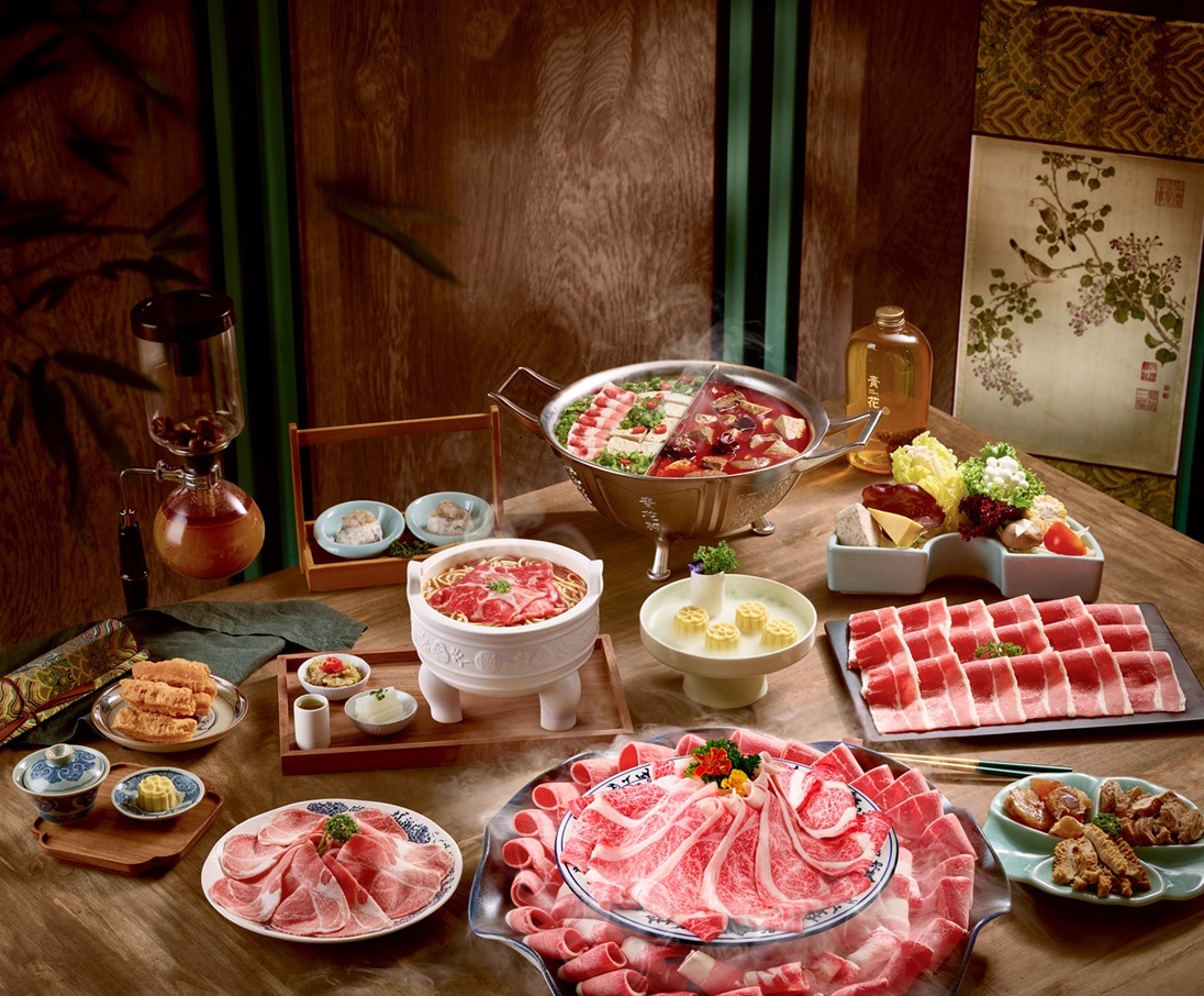 **青花驕攜手故宮：舌尖上的國寶饗宴，藝術與美食的完美邂逅**