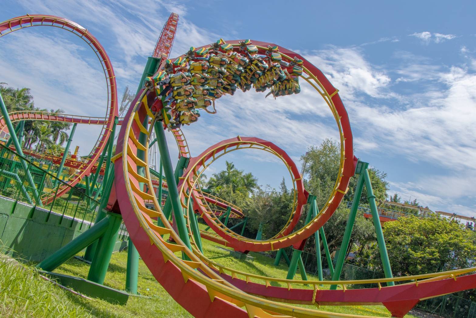 劍湖山水樂園9月加碼開放！完成指定任務「3折門票」　唱軍歌就能省更多