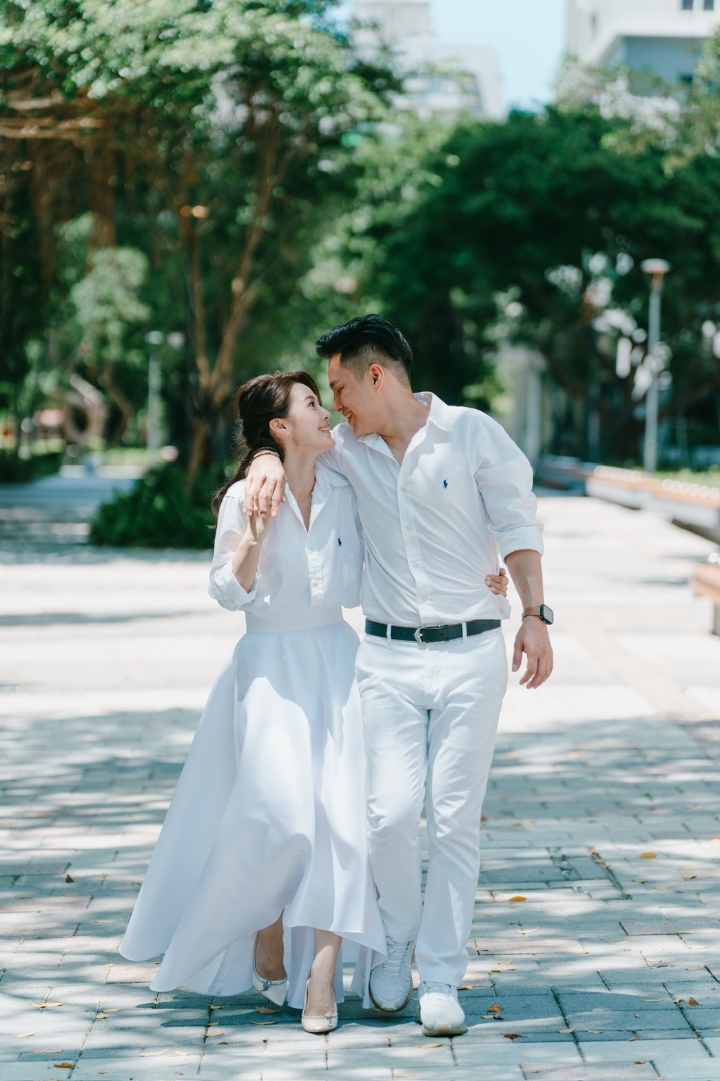  台八女星華千涵低調慶祝結婚一週年，甜蜜分享幸福時刻