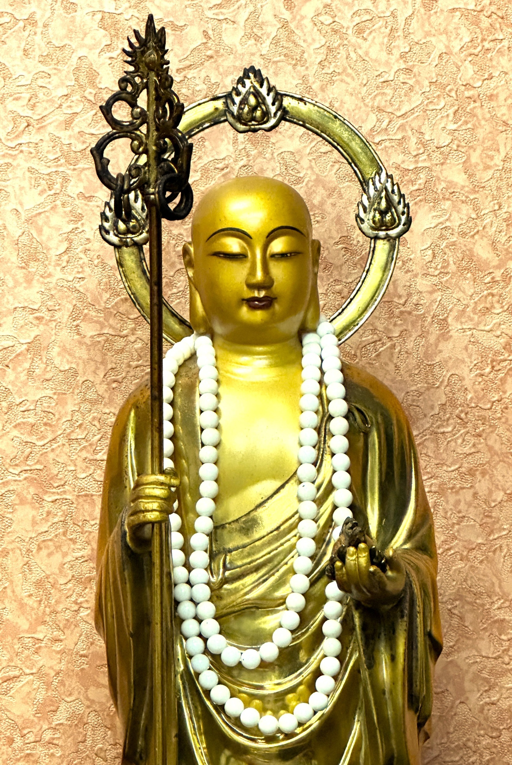 農曆7月最後一天「地藏王菩薩」誕辰！祭拜3大禁忌　過午不食、別用掃把