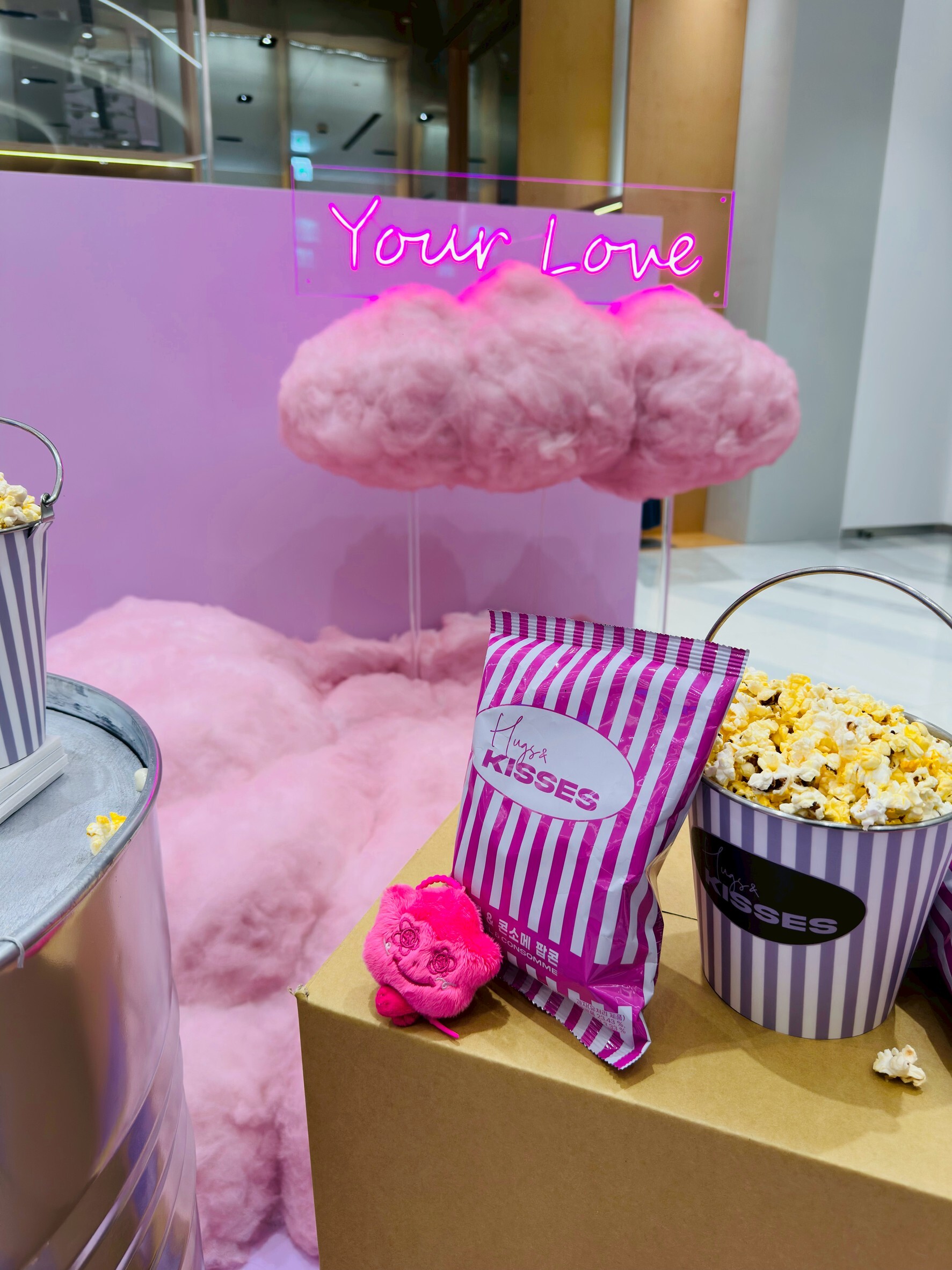  BLACKPINK Jisoo快閃店登台！粉紅夢幻氛圍引爆BLINK熱潮