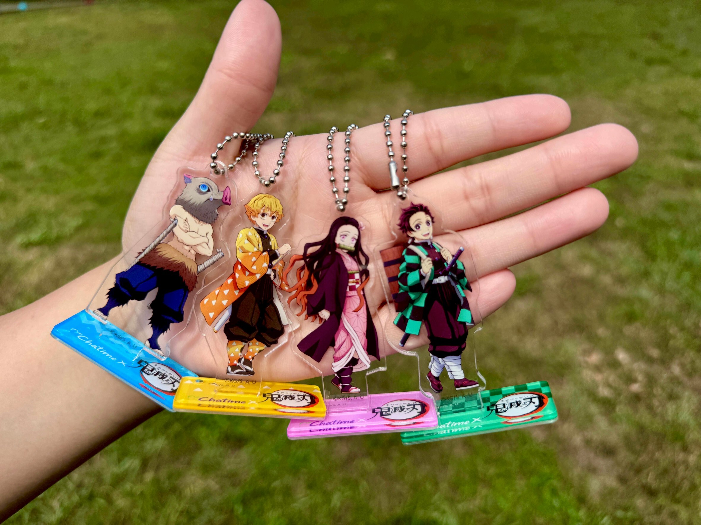 **《鬼滅之刃》粉絲狂歡！日出茶太推出限時聯名活動與全新麝香葡萄系列飲品**