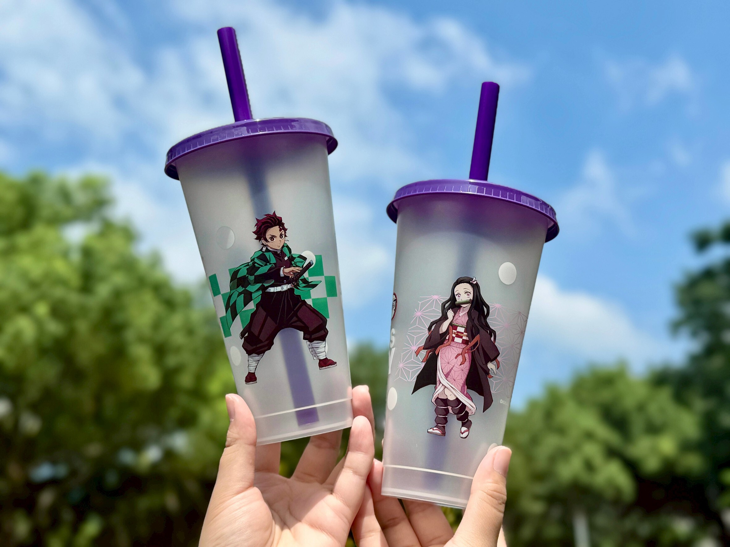 **《鬼滅之刃》粉絲狂歡！日出茶太推出限時聯名活動與全新麝香葡萄系列飲品**