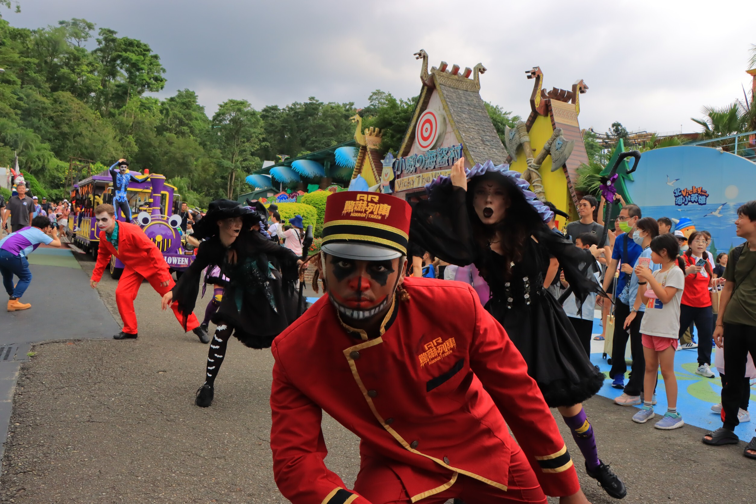 **劍湖山世界推出全運會與萬聖節雙重優惠，邀您共襄盛舉！**