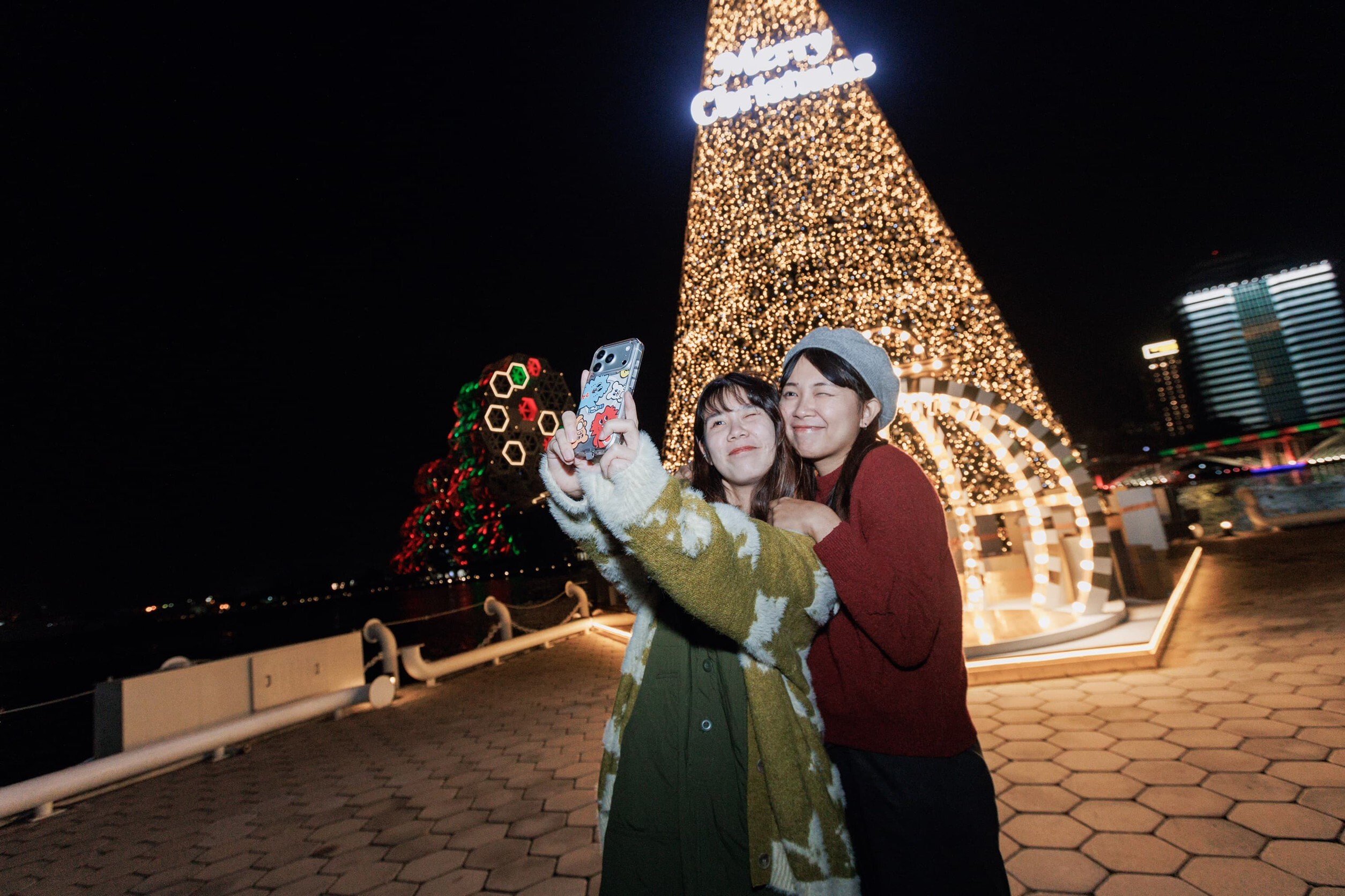  高雄聖誕亮點！「金勾TREE」閃耀登場，音樂盛宴與豪華抽獎等你來